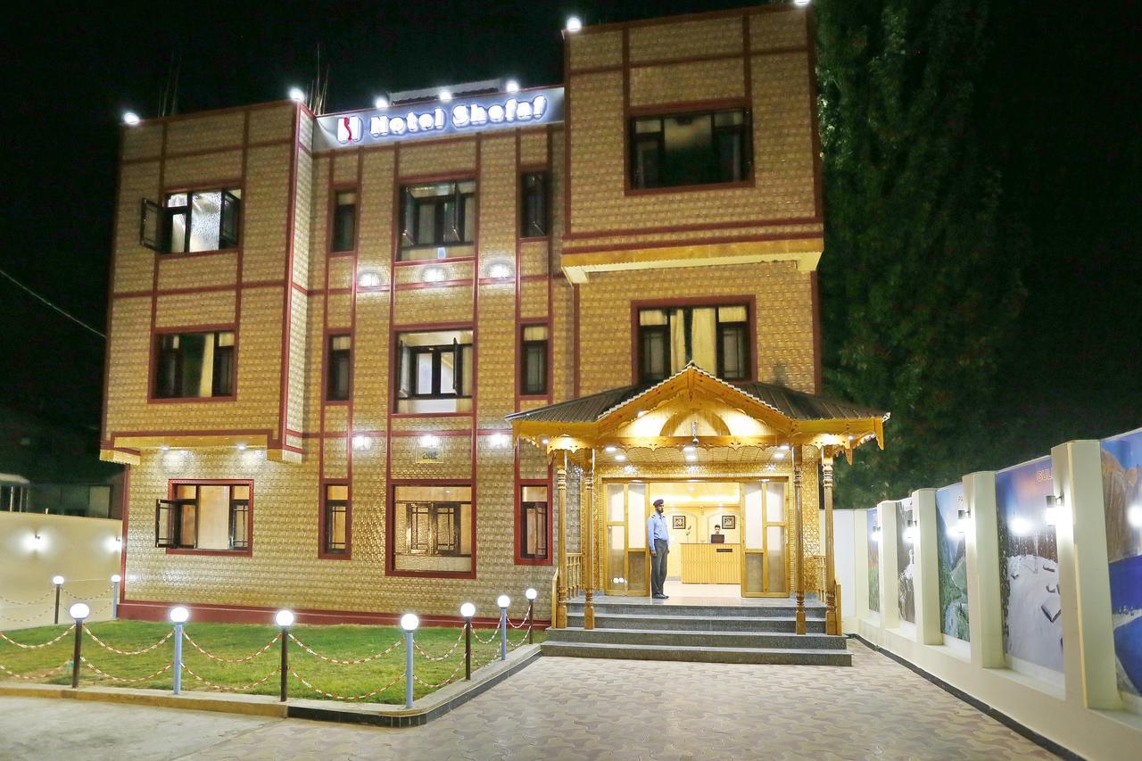 Hotel Shefaf Durgjan Екстериор снимка